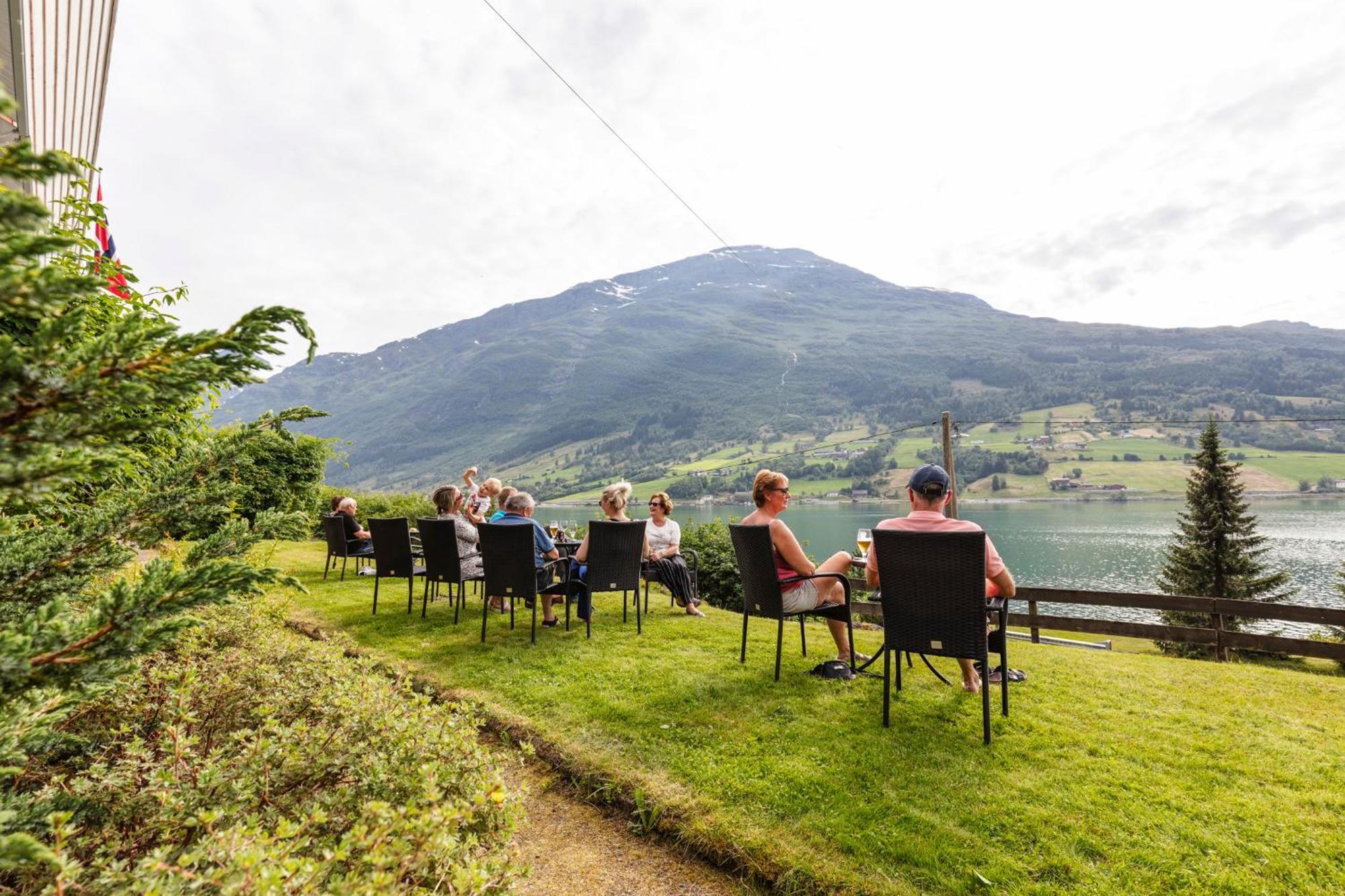 Olden Fjordhotel Kültér fotó