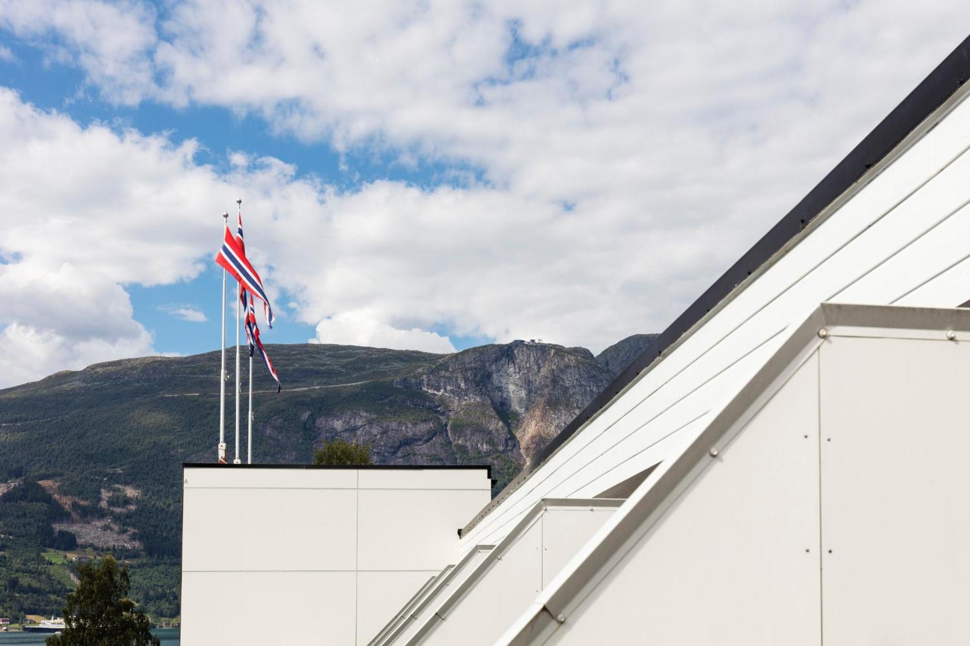 Olden Fjordhotel Kültér fotó